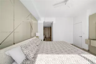 88 SW 7th St, Miami, FL 33130 - Photo 9