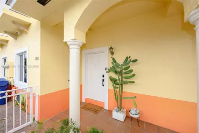 17815 NW 74th Ct #17815, Hialeah, FL 33015 - Photo 3