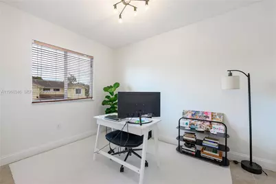 17815 NW 74th Ct #17815, Hialeah, FL 33015 - Photo 21