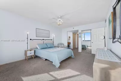 3850 Washington St #910, Hollywood, FL 33021 - Photo 13