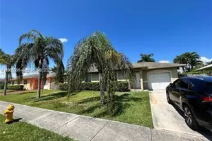 222 SW 6th Ave, Florida City, FL 33034 - Photo 1