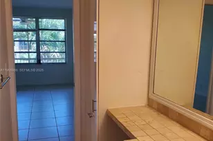 851 NE 14th Ave, Hallandale Beach, FL 33009 - Photo 17