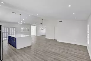 12020 SW 93rd St, Miami, FL 33186 - Photo 13