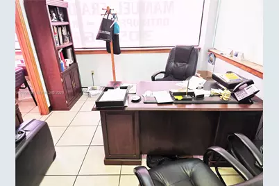 8080 W Flagler St, Miami, FL 33144 - Photo 23