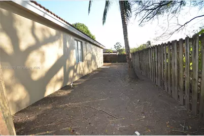 1616 SW 2nd St #1616, Homestead, FL 33030 - Photo 25