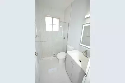 1616 SW 2nd St #1616, Homestead, FL 33030 - Photo 13