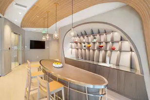 1000 Brickell Plaza, Miami, FL 33131 - Photo 27