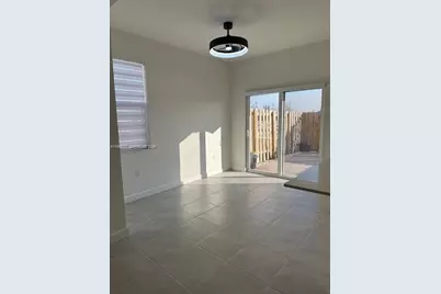 2582 SE 29th St, Homestead, FL 33035 - Photo 15