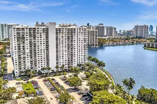 2801 NE 183rd St, Aventura, FL 33160 - Photo 47