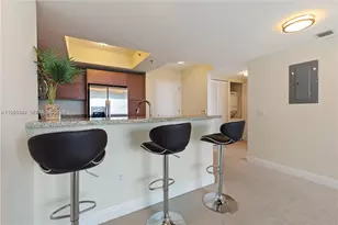 2641 N Flamingo Rd, Sunrise, FL 33323 - Photo 9