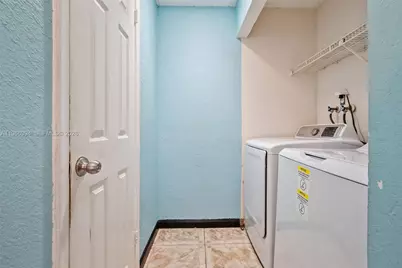 833 NW 82nd Ave #6, Plantation, FL 33324 - Photo 9