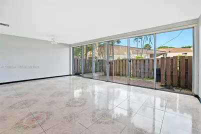 833 NW 82nd Ave #6, Plantation, FL 33324 - Photo 3