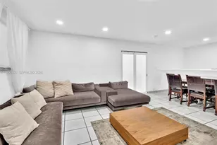 9524 Byron Ave, Surfside, FL 33154 - Photo 31