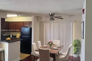 7610 Westwood Dr, Tamarac, FL 33321 - Photo 9