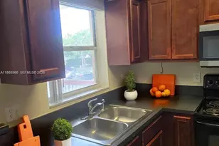 7610 Westwood Dr, Tamarac, FL 33321 - Photo 13