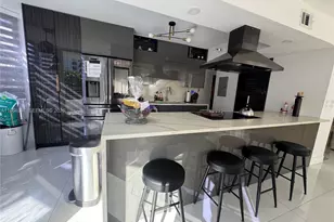 19195 Mystic Pointe Dr, Aventura, FL 33180 - Photo 5