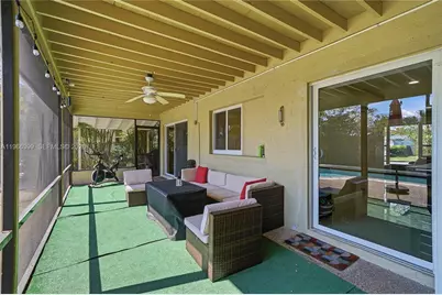 11420 NW 32nd Pl, Sunrise, FL 33323 - Photo 33