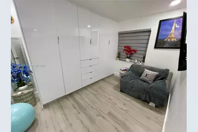 8635 NW 8th St #311, Miami, FL 33126 - Photo 13