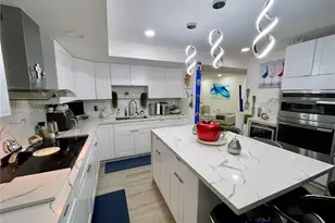 8635 NW 8th St, Miami, FL 33126 - Photo 5