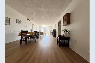 1470 NE 125th Ter #407, North Miami, FL 33161 - Photo 5