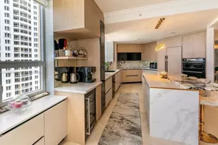 848 Brickell Key Dr, Miami, FL 33131 - Photo 5