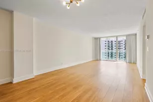 3000 S Ocean Dr, Hollywood, FL 33019 - Photo 11