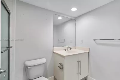 3000 S Ocean Dr #1110, Hollywood, FL 33019 - Photo 31