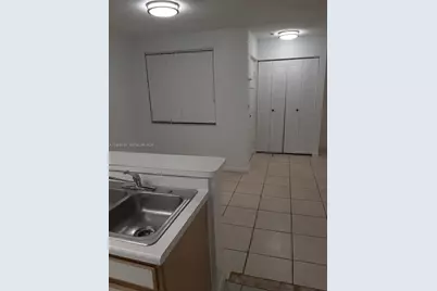 2850 N Oakland Forest Dr #110, Oakland Park, FL 33309 - Photo 11