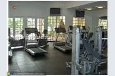 2850 N Oakland Forest Dr #110, Oakland Park, FL 33309 - Photo 31