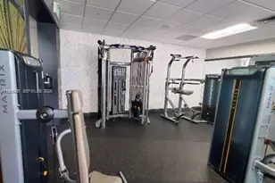 1750 N Bayshore Dr, Miami, FL 33132 - Photo 17