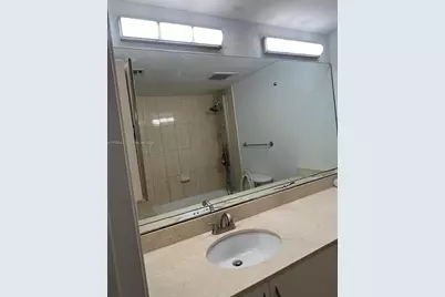 1750 N Bayshore Dr #3808, Miami, FL 33132 - Photo 7