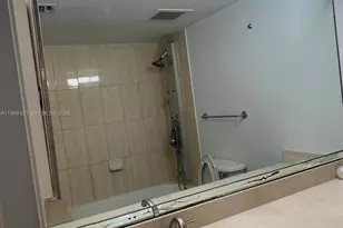 1750 N Bayshore Dr, Miami, FL 33132 - Photo 7