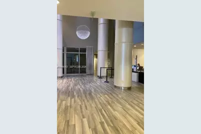 1750 N Bayshore Dr #3808, Miami, FL 33132 - Photo 9