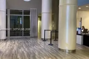 1750 N Bayshore Dr, Miami, FL 33132 - Photo 9