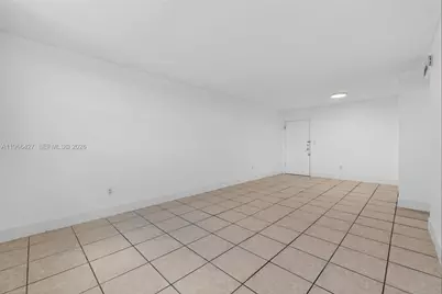 606 W 81st St #302, Hialeah, FL 33014 - Photo 11