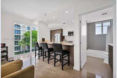 1900 SE 2nd St #301, Deerfield Beach, FL 33441 - Photo 9