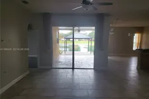 1821 SE 14th Cir, Homestead, FL 33035 - Photo 5