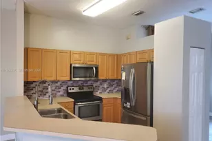 1821 SE 14th Cir, Homestead, FL 33035 - Photo 3