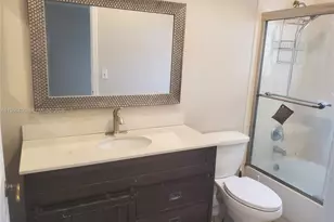 1821 SE 14th Cir, Homestead, FL 33035 - Photo 9