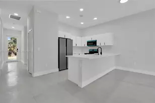 216 S Homer St, Lehigh Acres, FL 33971 - Photo 9