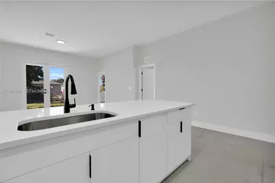 216 S Homer St, Lehigh Acres, FL 33971 - Photo 5