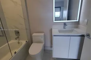 700 NE 24th St, Miami, FL 33137 - Photo 15