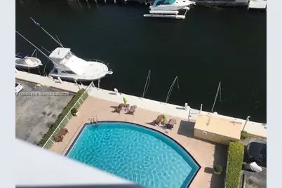 2020 NE 135th St #901, North Miami, FL 33181 - Photo 17