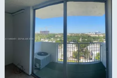 2020 NE 135th St #901, North Miami, FL 33181 - Photo 15