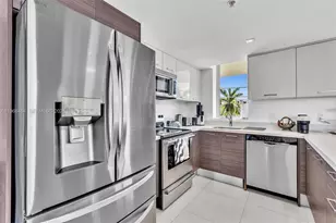 9901 E Bay Harbor Dr, Bay Harbor Islands, FL 33154 - Photo 15