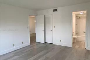 1075 Riverside Dr, Coral Springs, FL 33071 - Photo 15