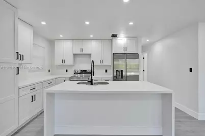 1628 NE 7th Ave, Fort Lauderdale, FL 33305 - Photo 9