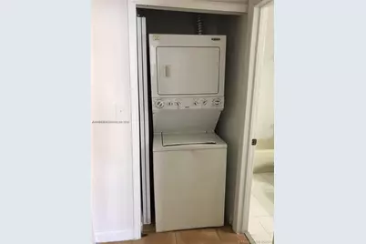 17720 NW 73rd Ave #105, Hialeah, FL 33015 - Photo 13