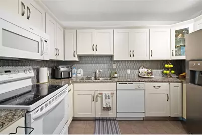 100 Bayview Dr #1418, Sunny Isles Beach, FL 33160 - Photo 3