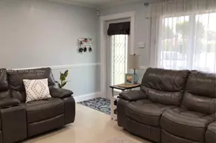 1318 SW 49th Terrace, Fort Lauderdale, FL 33317 - Photo 3
